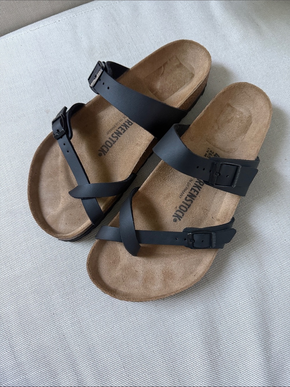 Mayari Birkenstock Black Cross-Strap Sandals